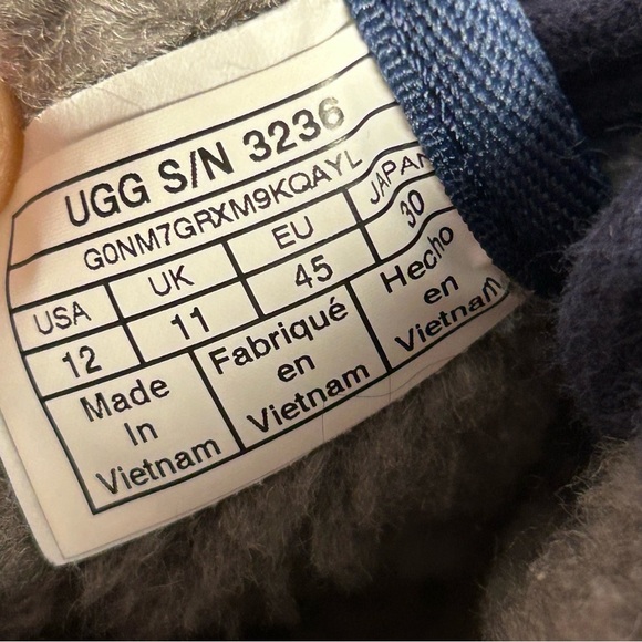 UGG Neumel Shearling Winter Chukka Boots Mens Size 12 Blue Style 3236 - Picture 10 of 12